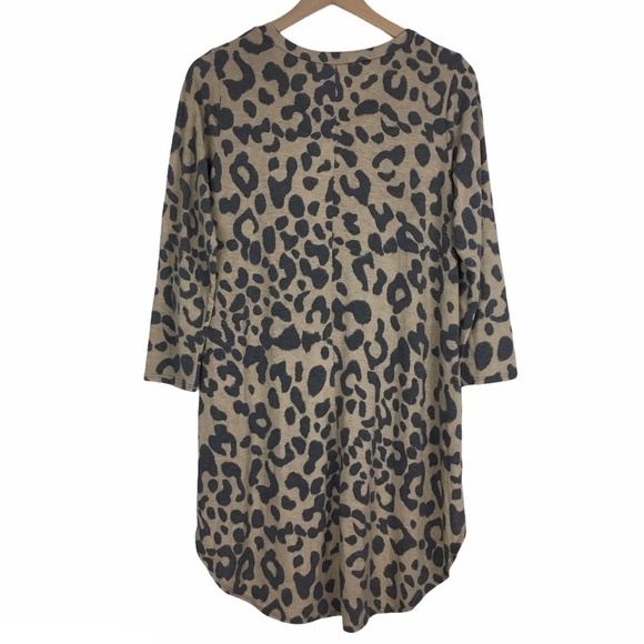 BOUTIQUE Tunic Top Animal Print Hi Lo Hem 3/4 Sleeves Cheetah Leopard Size Large - Picture 4 of 7